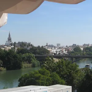 Apartment Trianabridgeviews Atico Con Vistas Al Puente De Triana Calle Castilla 38, Seville