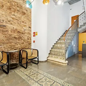 apartamento-casapalma-centro-historico-1.hotelsinnerja.org/